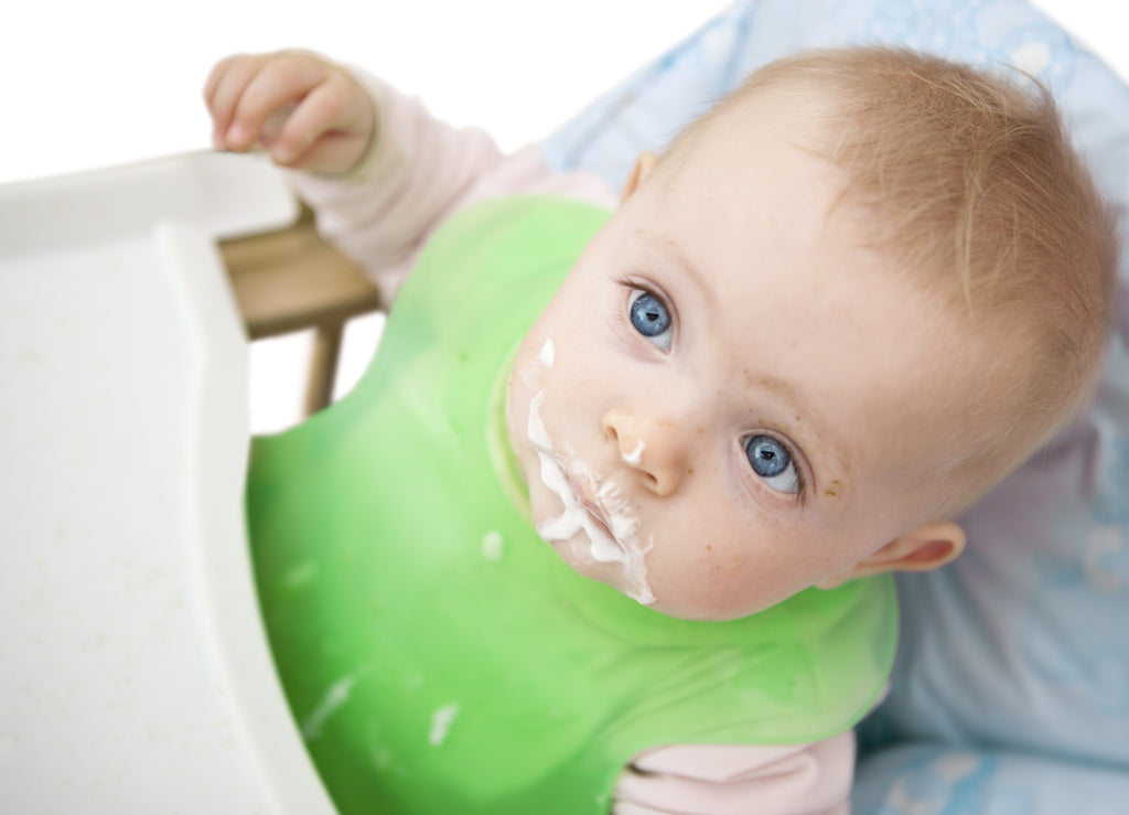 3 Reasons You Should Stop Spoon-Feeding Your Baby